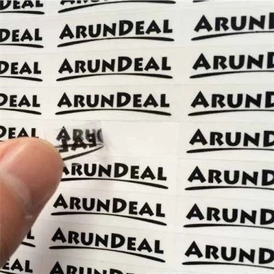Qual é o tamanho mínimo suportado nos adesivos ETIE?